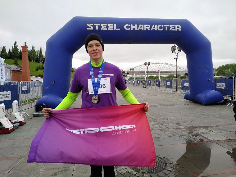 В спортивной акции "ЗаБег.РФ" приняли участие две тысячи тюменцев