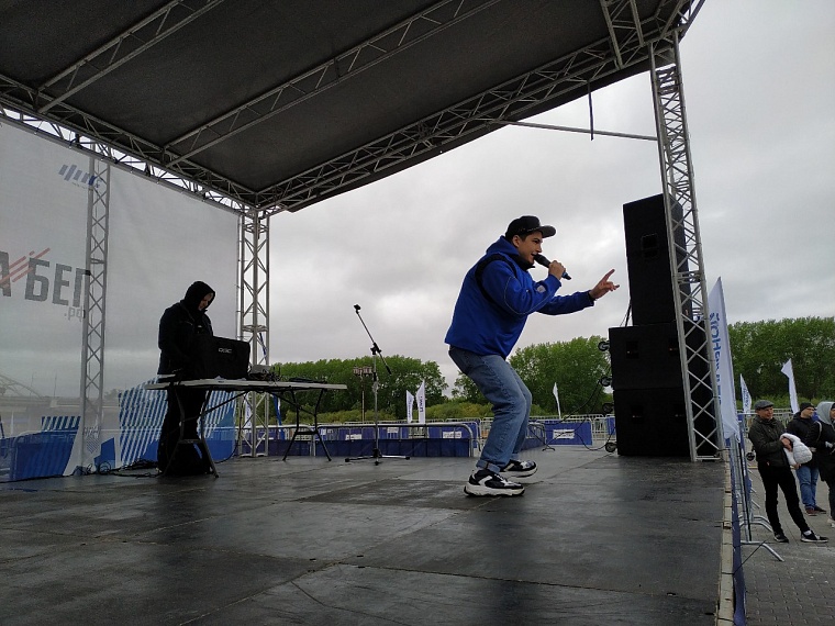 В спортивной акции "ЗаБег.РФ" приняли участие две тысячи тюменцев