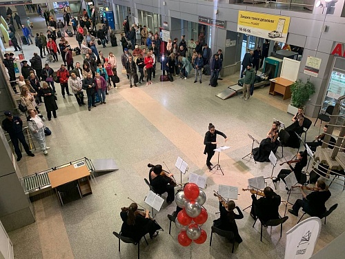 На тюменском железнодорожном вокзале зазвучит живая музыка