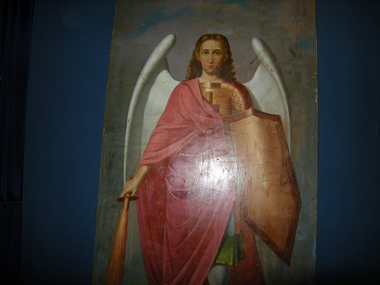 Святые покровители российской армии представлены на выставке икон