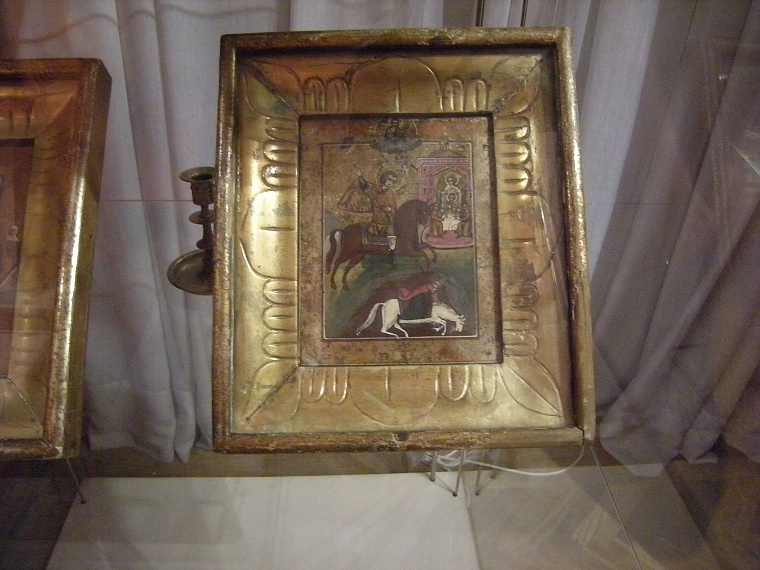 Святые покровители российской армии представлены на выставке икон