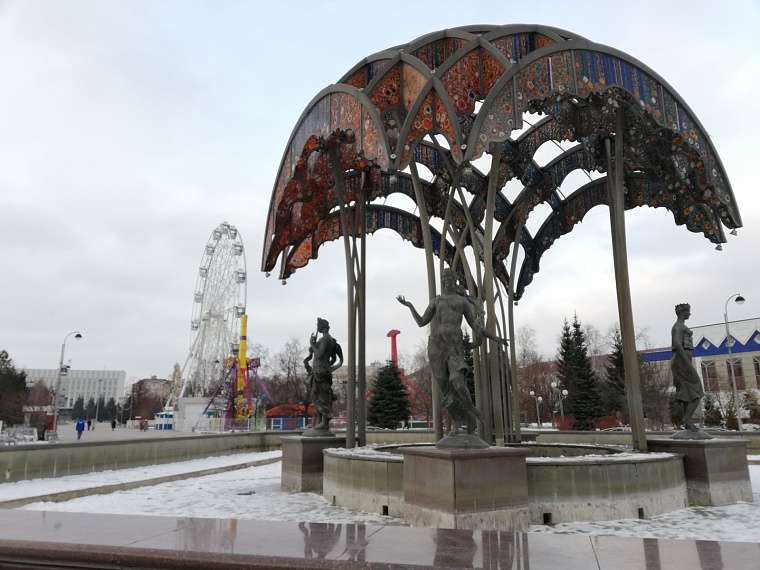 В Тюмени снова прогнозируют снег с дождем и сильный ветер