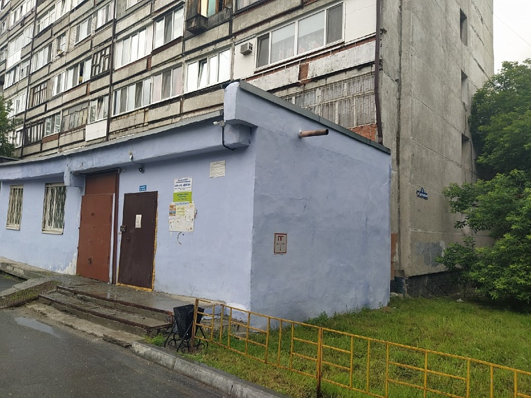 В подъезде дома, где жила Настя, сделали ремонт и повесили камеры