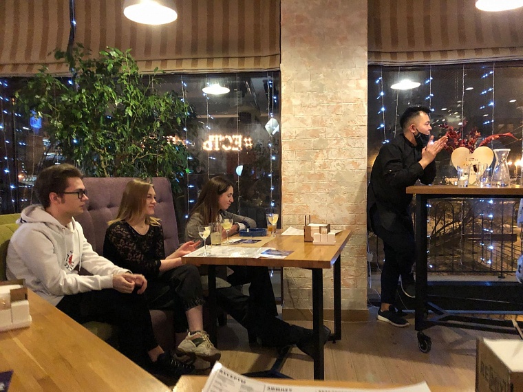 Эй, Гарсон! Тюменские бармены рассказали о коктейльной культуре