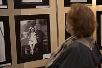В Тюмени открылись две фотовыставки с раритетами царской России
