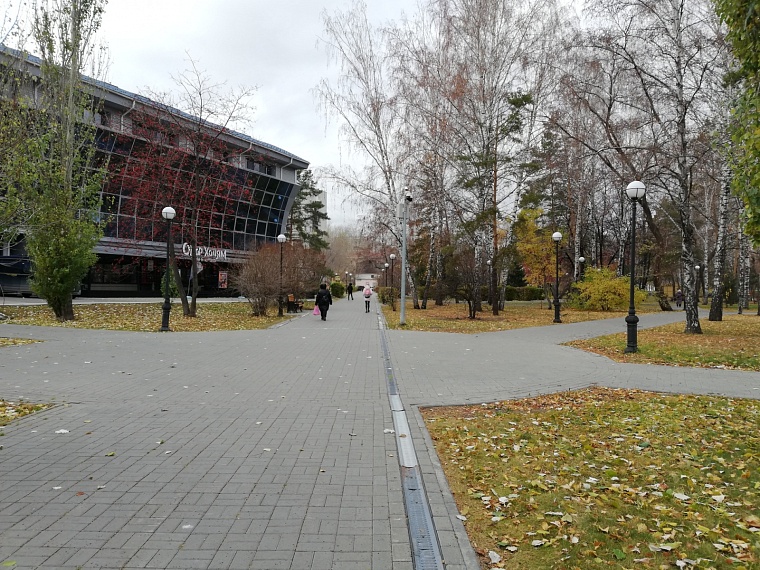 Специалисты Роспотребнадзора проверили воздух после жалоб тюменцев на запах гари