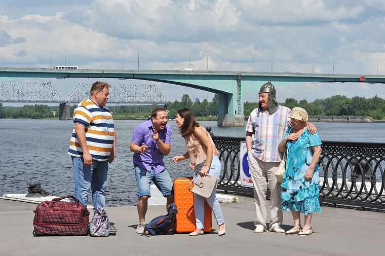 «Воронины» отправились в круиз по Волге