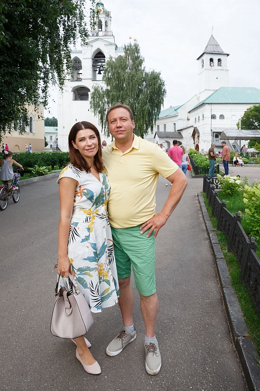 «Воронины» отправились в круиз по Волге