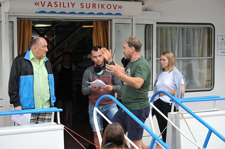 «Воронины» отправились в круиз по Волге