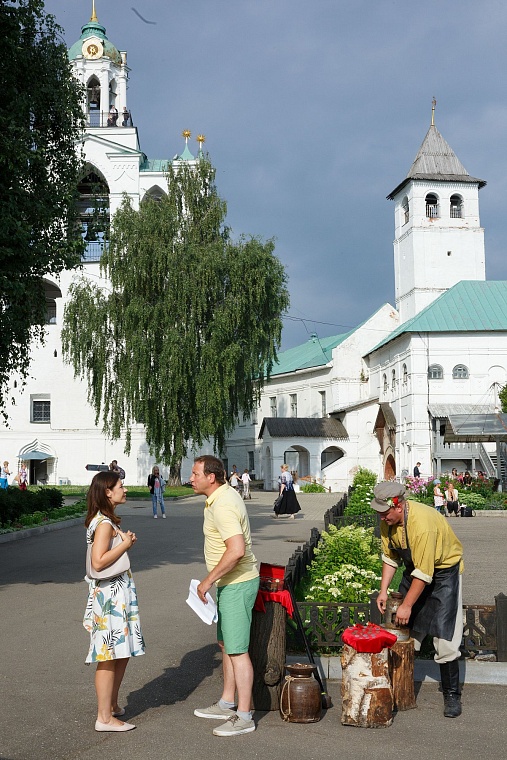 «Воронины» отправились в круиз по Волге