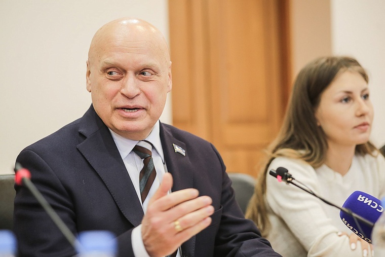 Евгений Заболотный: В тюменской гордуме работают профессионалы