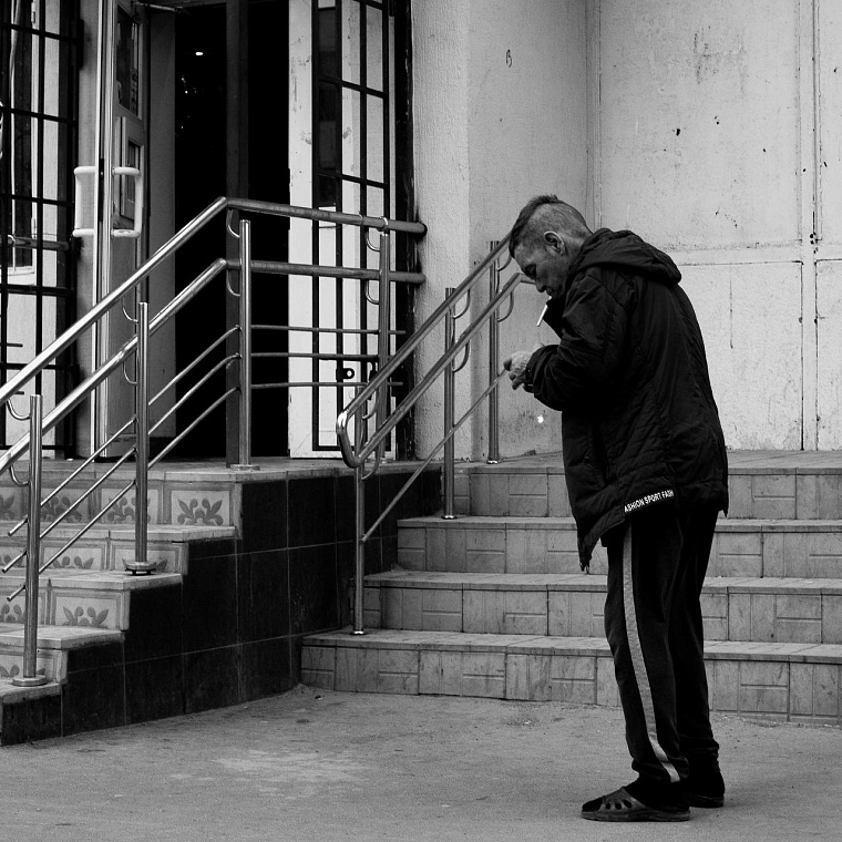 Блогер-таксист из Тюмени снимает город из окна автомобиля