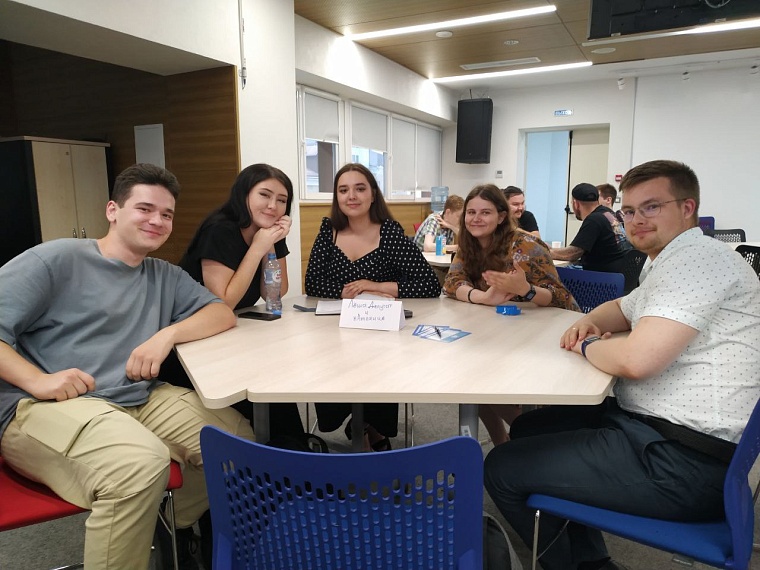 В Тюмени прошла викторина, посвященная 78-летию области и будущему кампусу