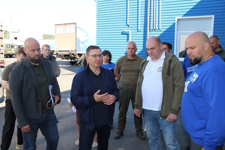 «Единая Россия» участвует в организации ПВР и эвакуации жителей Курской области