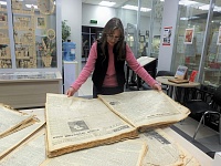 Найденные в тюменском мусоре газеты прошлого века стали жемчужиной коллекции Музея печати