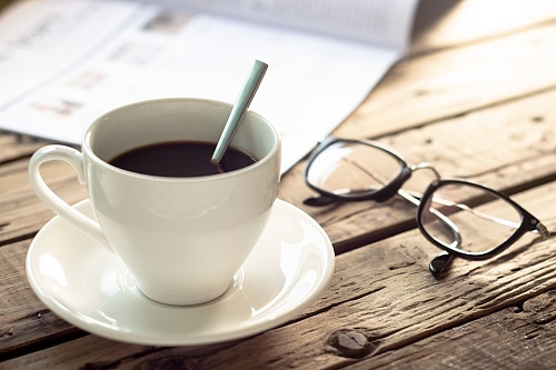 Пока вы спали: продление водительских прав, рост цен на продукты и намерения Маска в отношении Twitter