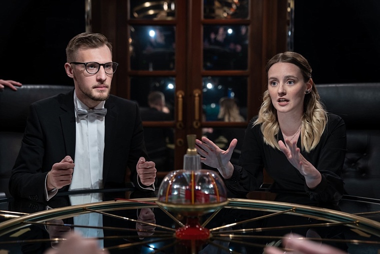 Команда тюменца пошла ва-банк в интеллектуальном клубе «Что? Где? Когда?»