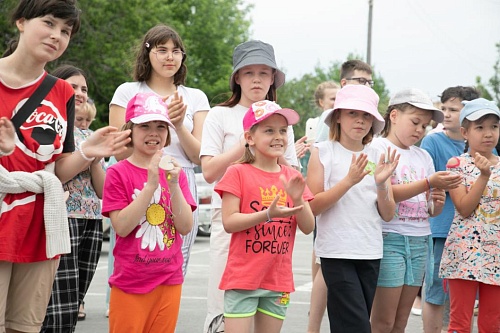 Праздник для детей дал старт работе филиала фонда "Защитники Отечества" в Тюмени