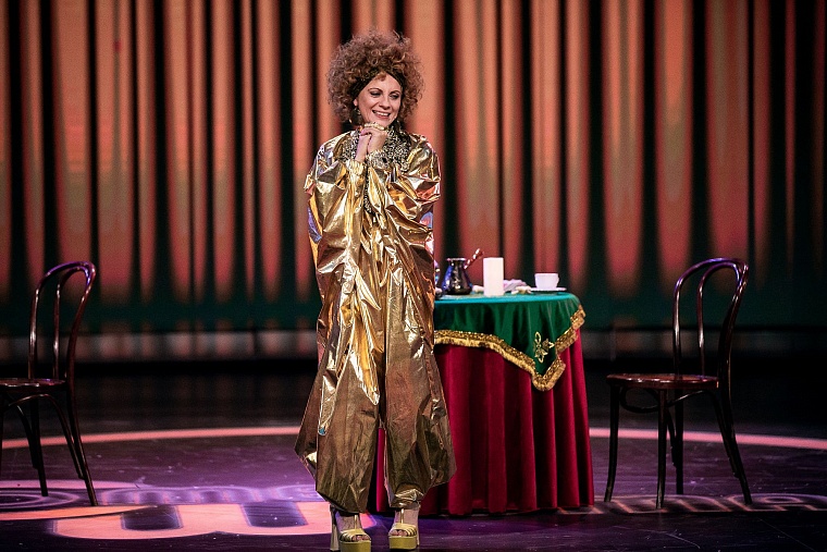 Что покажет ТНТ в канун 2020 года, в новогоднюю ночь и на каникулах