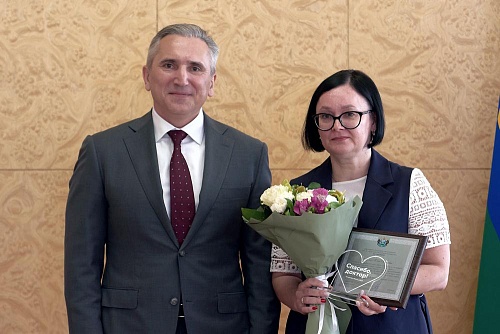 Александр Моор: Медработники Тюменской области достойно отвечают на профессиональные вызовы