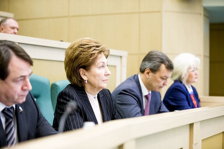 Губернатор предложил 100-процентную компенсацию выпадающих бюджетных доходов