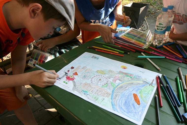 Тюменцы создали раскраску с далеко идущими намерениями