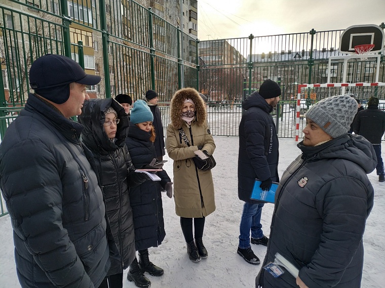 Приходят с детьми из соседних домов: как благоустроили дворы в Восточном округе Тюмени