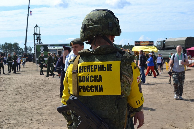 АрМИ-2017: инженерный биатлон