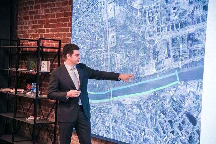 В Тюмени рассматривают вариант строительства пешеходного моста в виде лодки