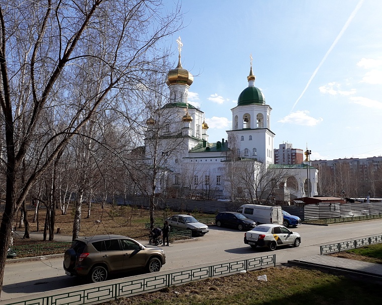 Воссозданная Благовещенская церковь в Депутатском сквере