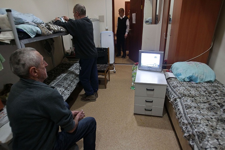 «Они привыкли сдаваться»: как в Тюмени помогают бездомным