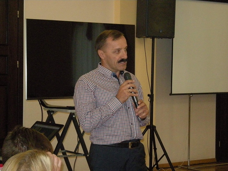 Казахстанские инвалиды решились на подвиг и ударили автопробегом по барьерам