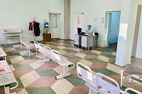 В детской поликлинике Тобольска разделили здоровых и больных детей