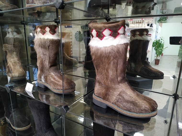 В Тюмени возрождают производство меховой обуви