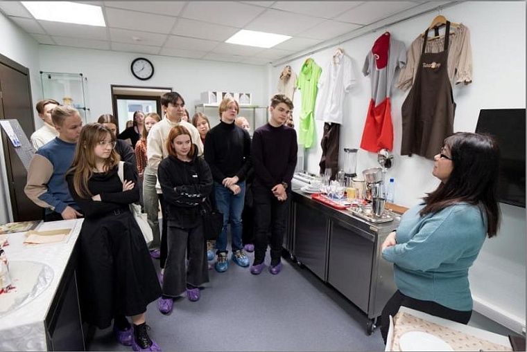 Тюменская служба занятости помогает школьникам определиться с будущей профессией