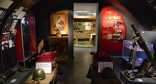 "Эхо войны": тюменцы познакомились с уникальными находками полевых экспедиций