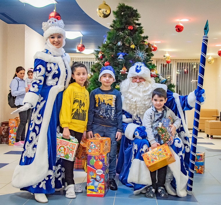 Новогодняя сказка для детей Центра «Садко».