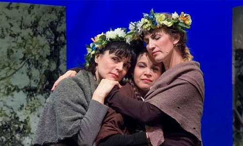 Чтобы помнили: в театре кукол тюменцы смотрят спектакль со слезами на глазах