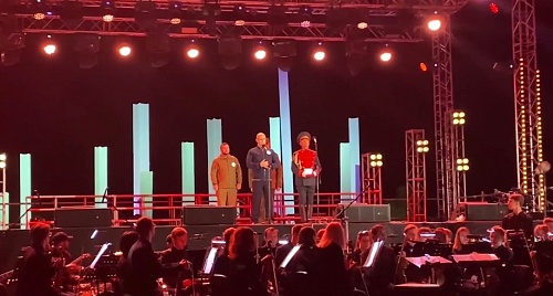 В Краснодоне после реставрации открыли мемориал молодогвардейцам "Непокоренные"