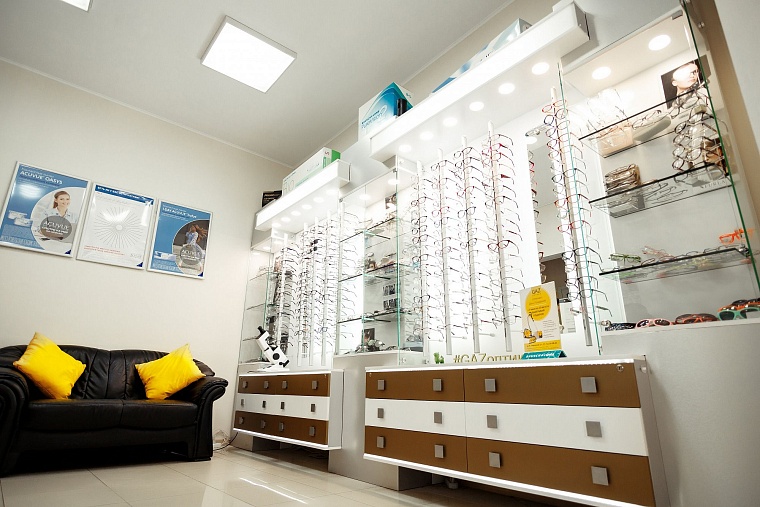 Городской центр коррекции зрения «GAZ оптика»: нам доверяют уже 28 лет