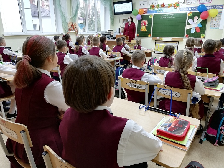 Как адаптировать школьников к учебе после каникул: комментарии психологов