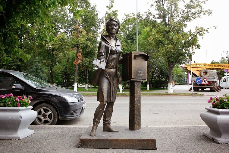 Топ-10 новых памятников Тюмени