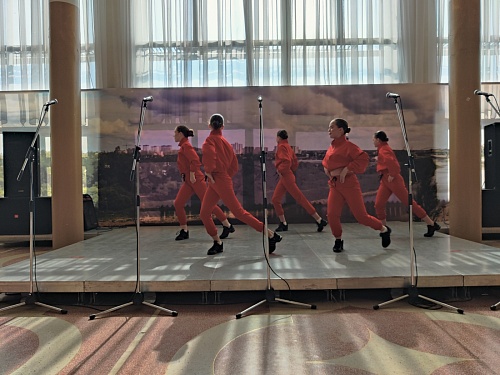 В ДНК «Строитель» прошёл праздничный концерт, посвященный 77-летию Тюменской области