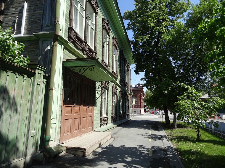 Улицу Дзержинского в Тюмени украсят арт-объектами