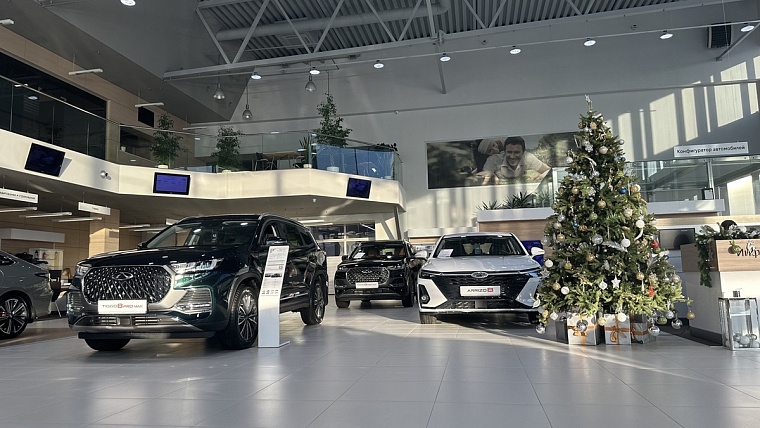 Дилерский центр Чери «Восток Моторс» приглашает на новогодний праздник за выгодной покупкой