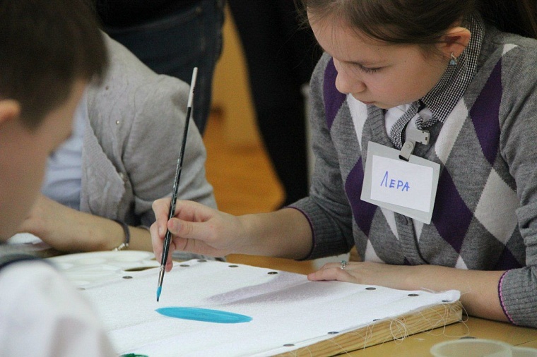 Педагоги допобразования представили свои умения на городском конкурсе