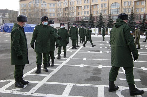 Первые 10 тюменских призывников смогут выбрать место службы