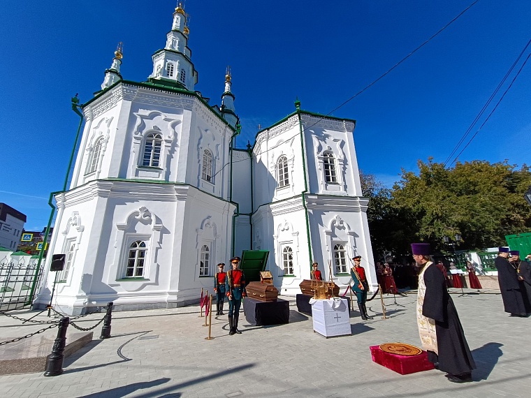 В Спасской церкви Тюмени перезахоронили останки Андрея Текутьева