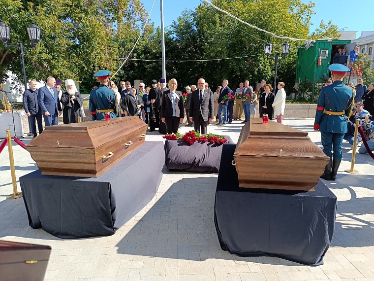 В Спасской церкви Тюмени перезахоронили останки Андрея Текутьева