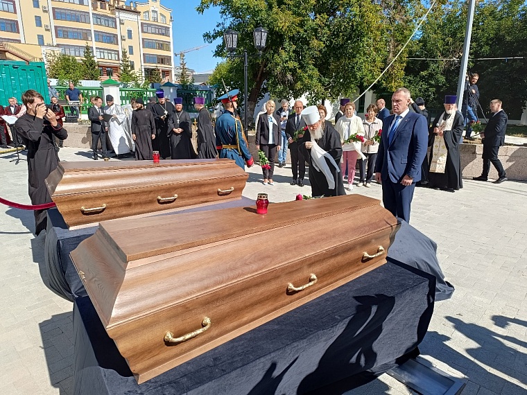 В Спасской церкви Тюмени перезахоронили останки Андрея Текутьева